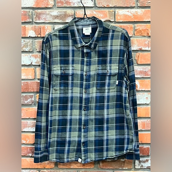 Vans Classic Fit Casual Button Down - Picture 1 of 2